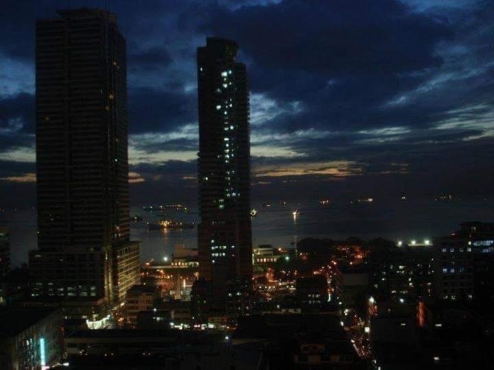 2 Separate Units, 1Br On 23Rd Flr And 3Br Penthouse On 41St Flr In Manila, Near Slec,Us Embassy, Mall And Parks With Excellent View エクステリア 写真